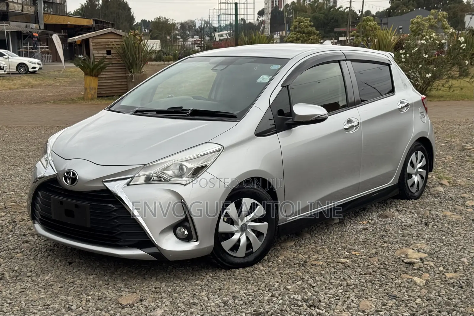 Toyota Vitz 2019 Silver