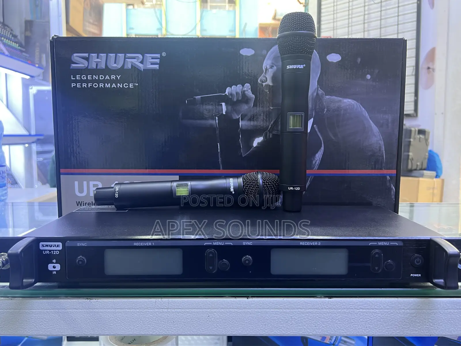 SHURE Wireless Microphone UR-12D