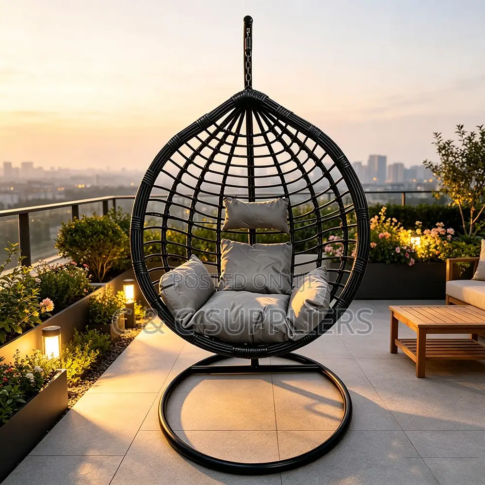 Outdoor Garden Swing Chair.