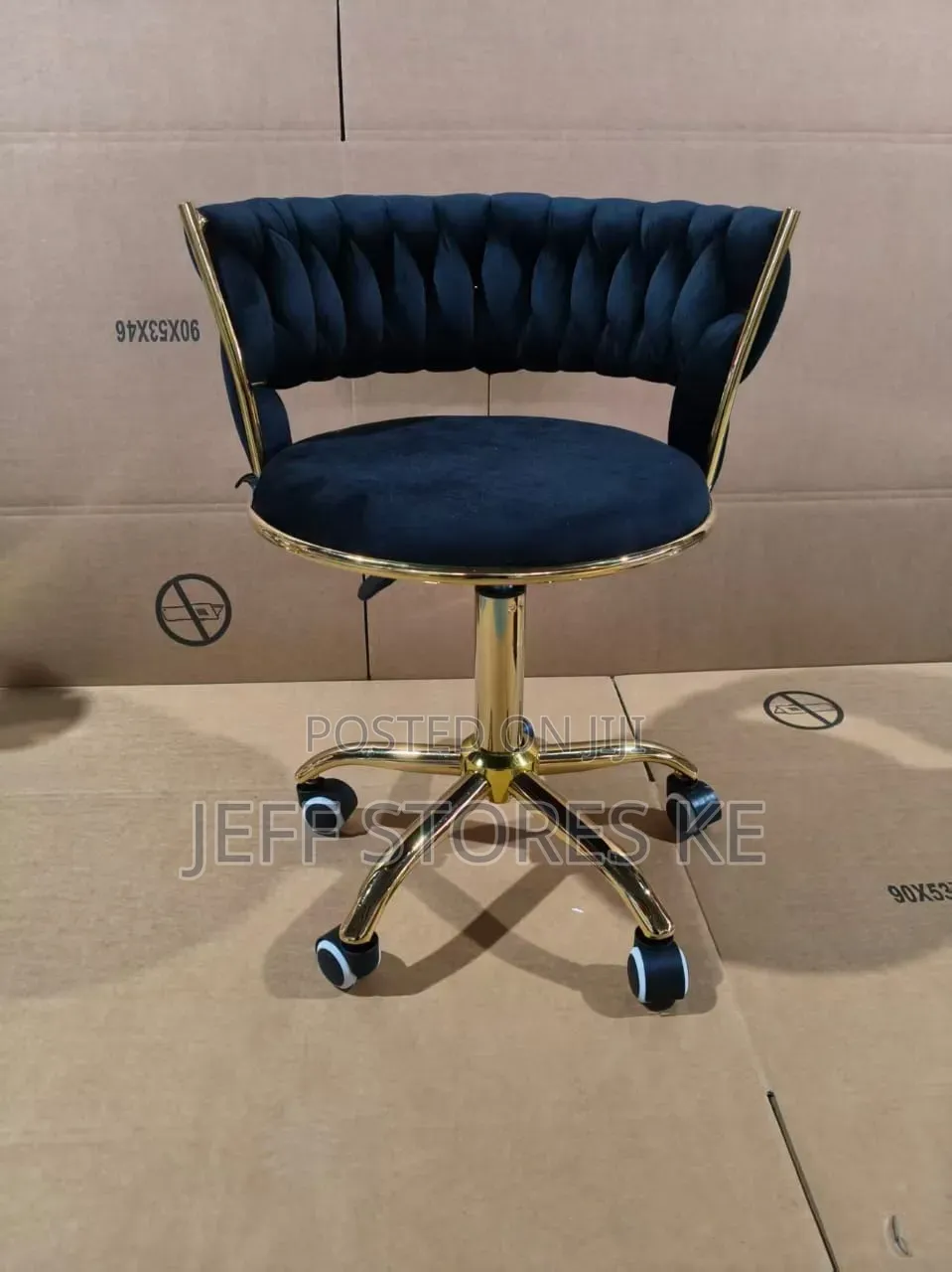 Quality White Gold Bar Stool