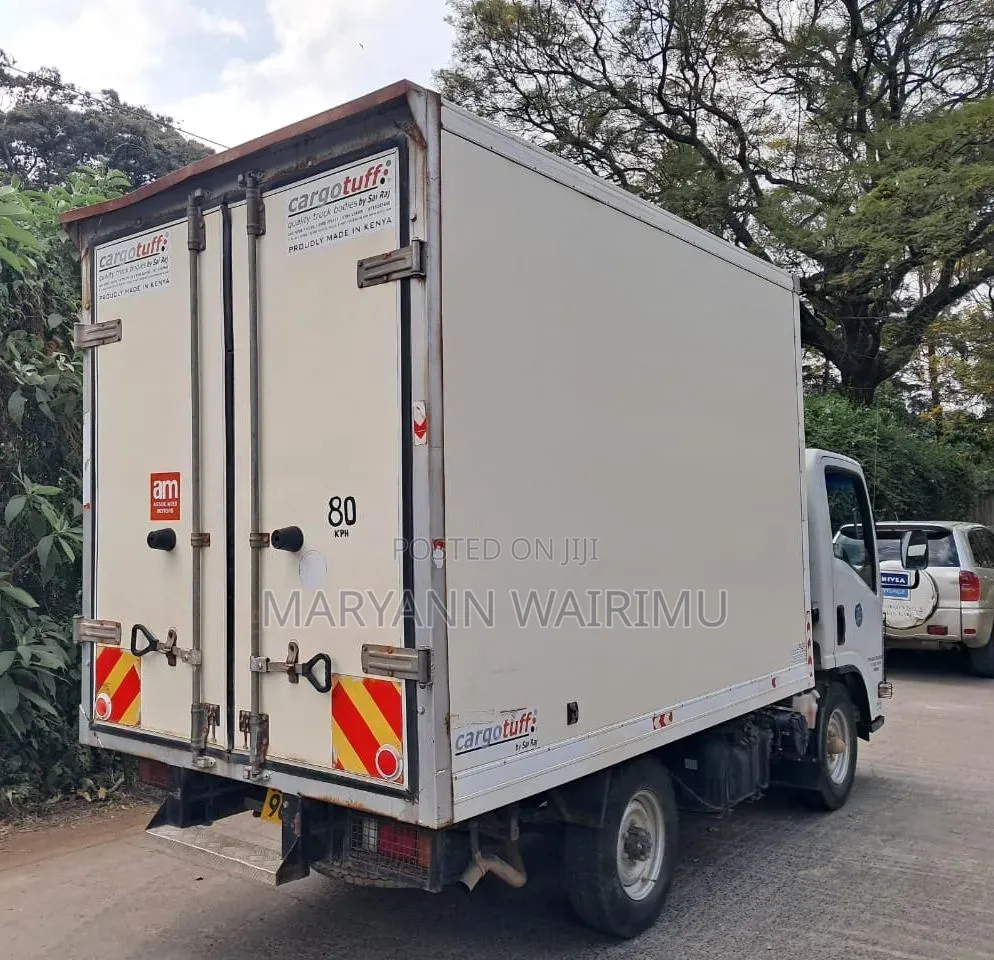 Isuzu NLR Truck