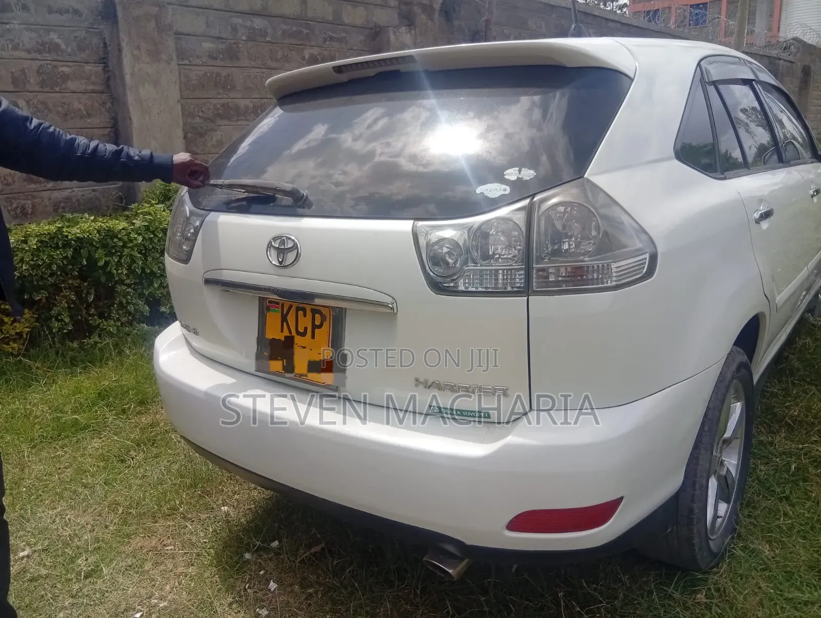 Toyota Harrier 2008 White