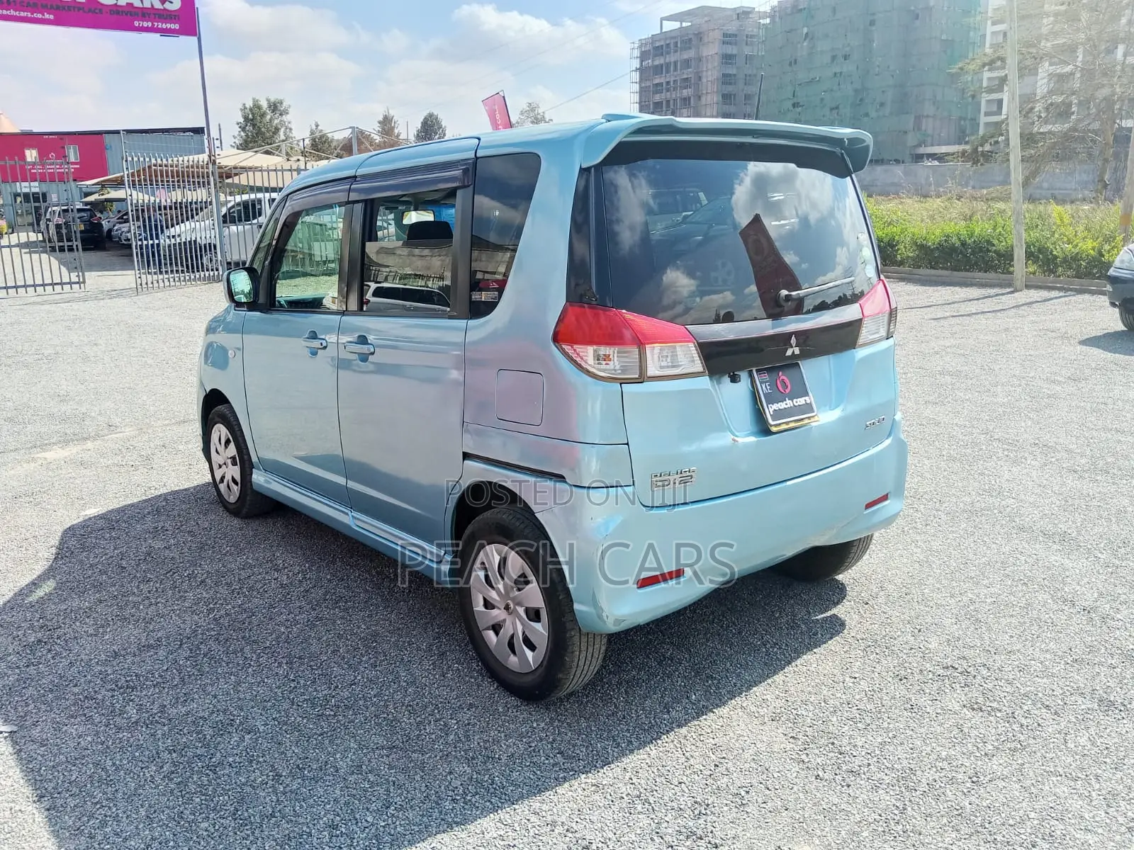 Mitsubishi Delica 2015 Blue