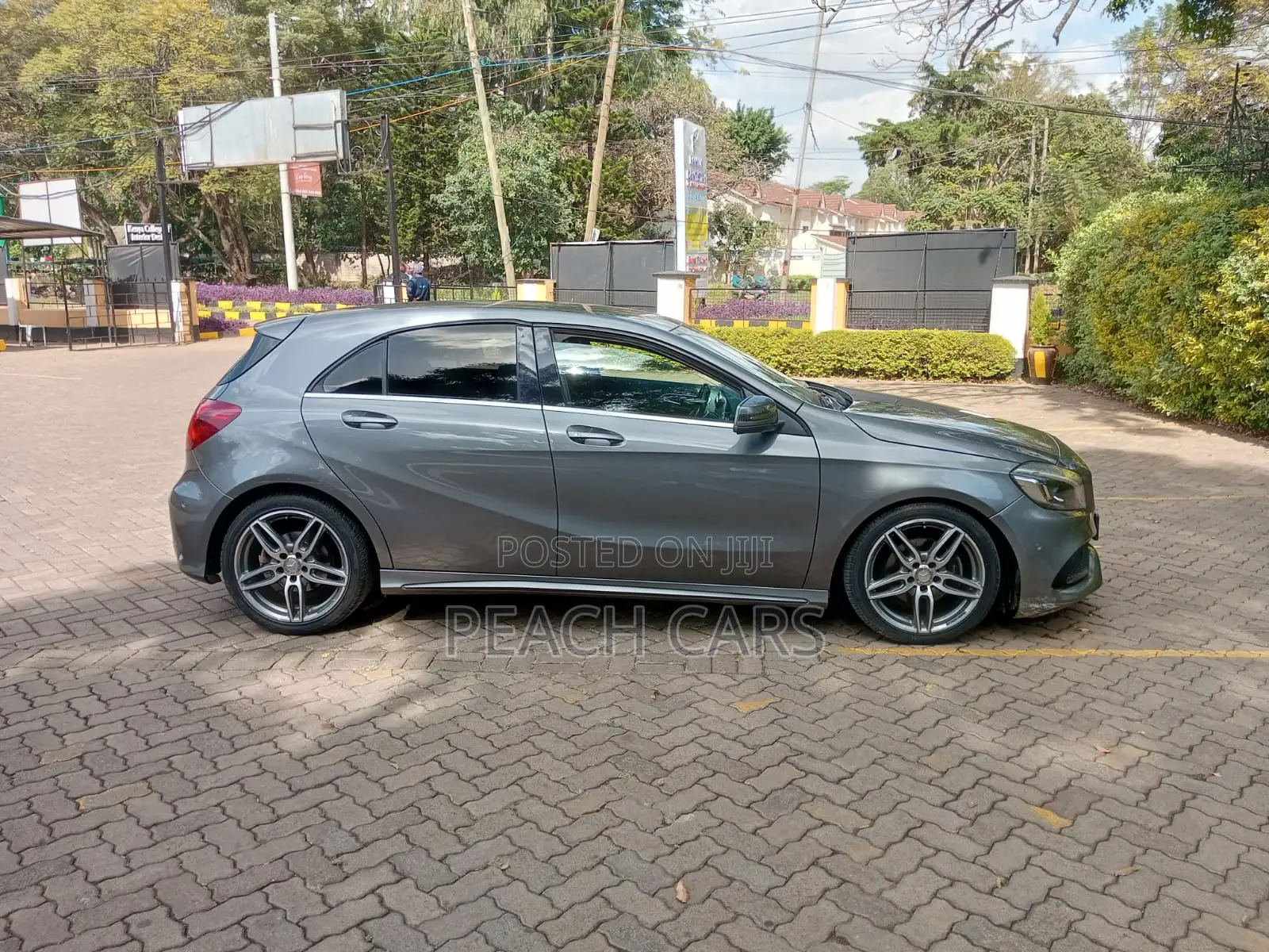 Mercedes-Benz A-Class 2016 Gray