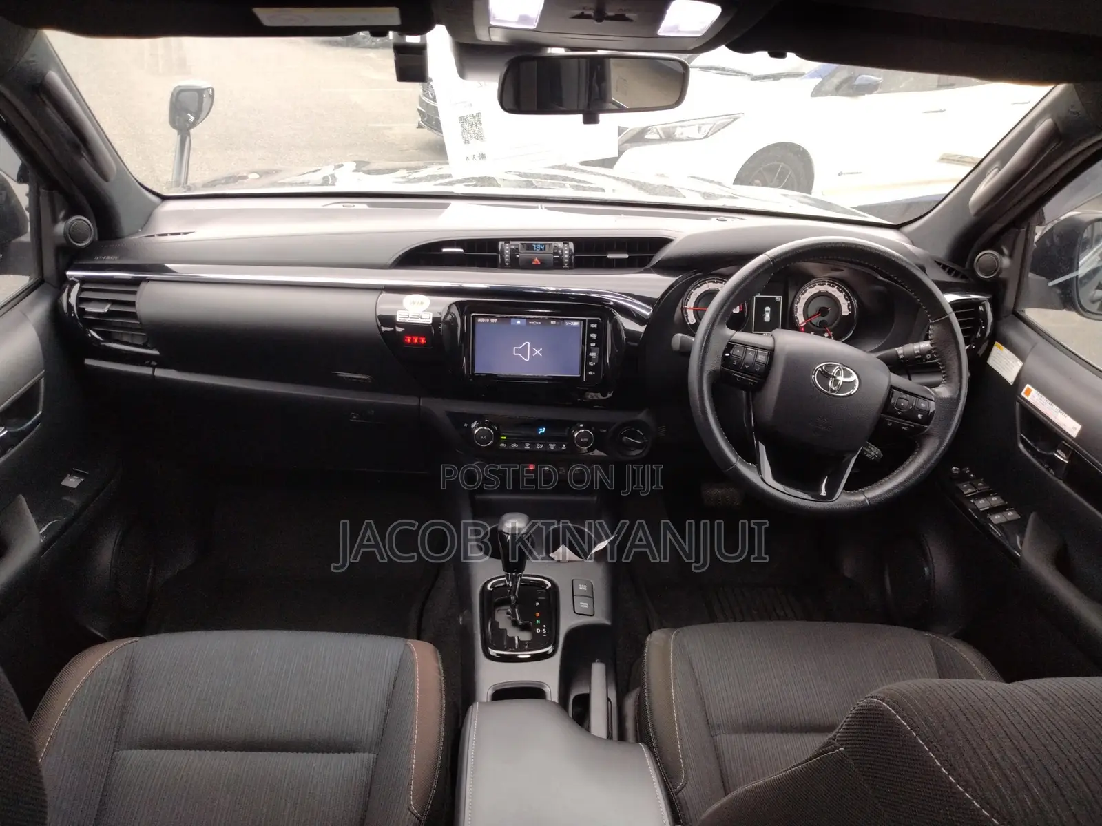 Toyota Hilux 2.4 Diesel 2020 Black