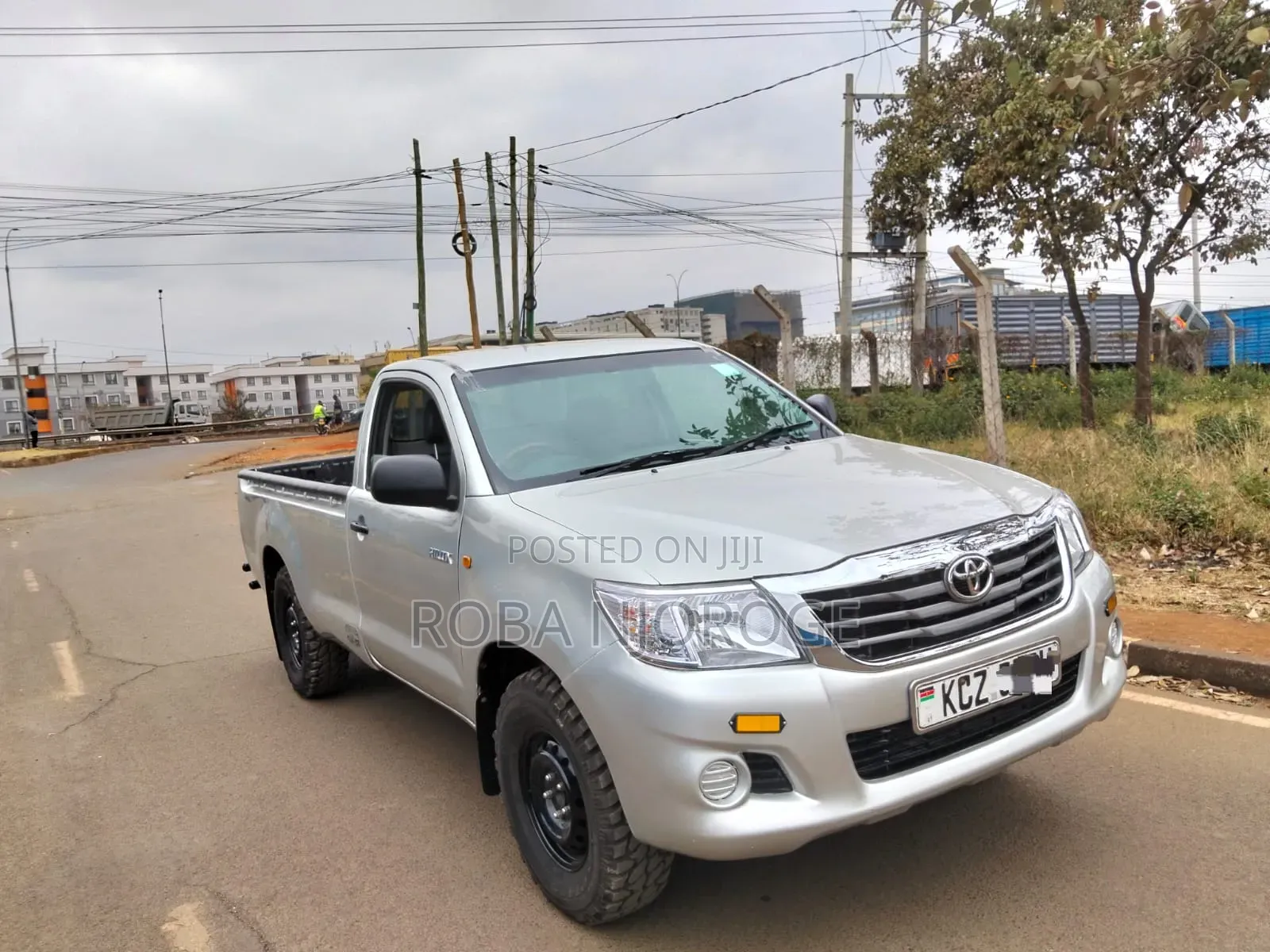 Toyota Hilux SR5 2014 Silver
