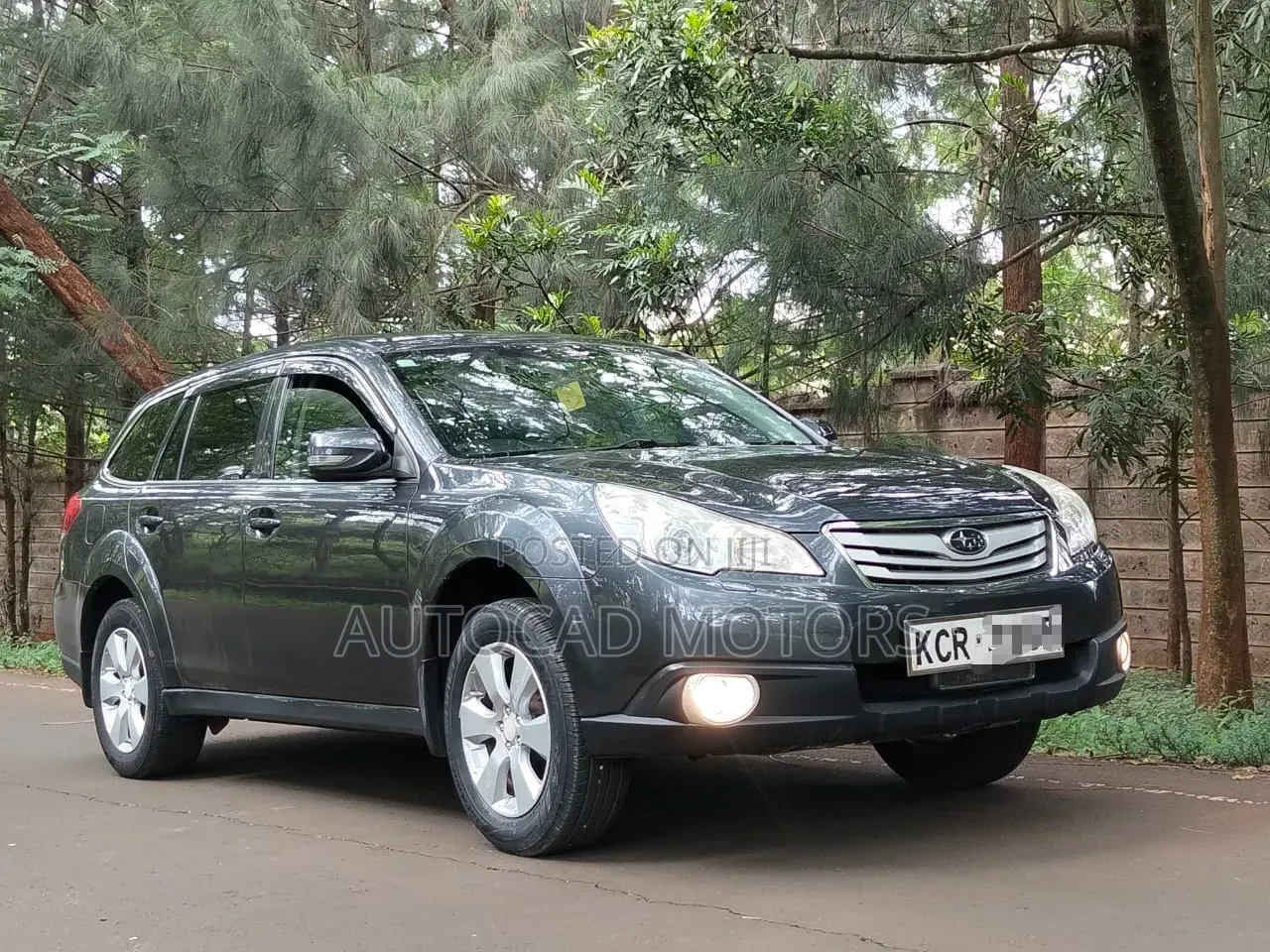 Subaru Outback 2010 Black