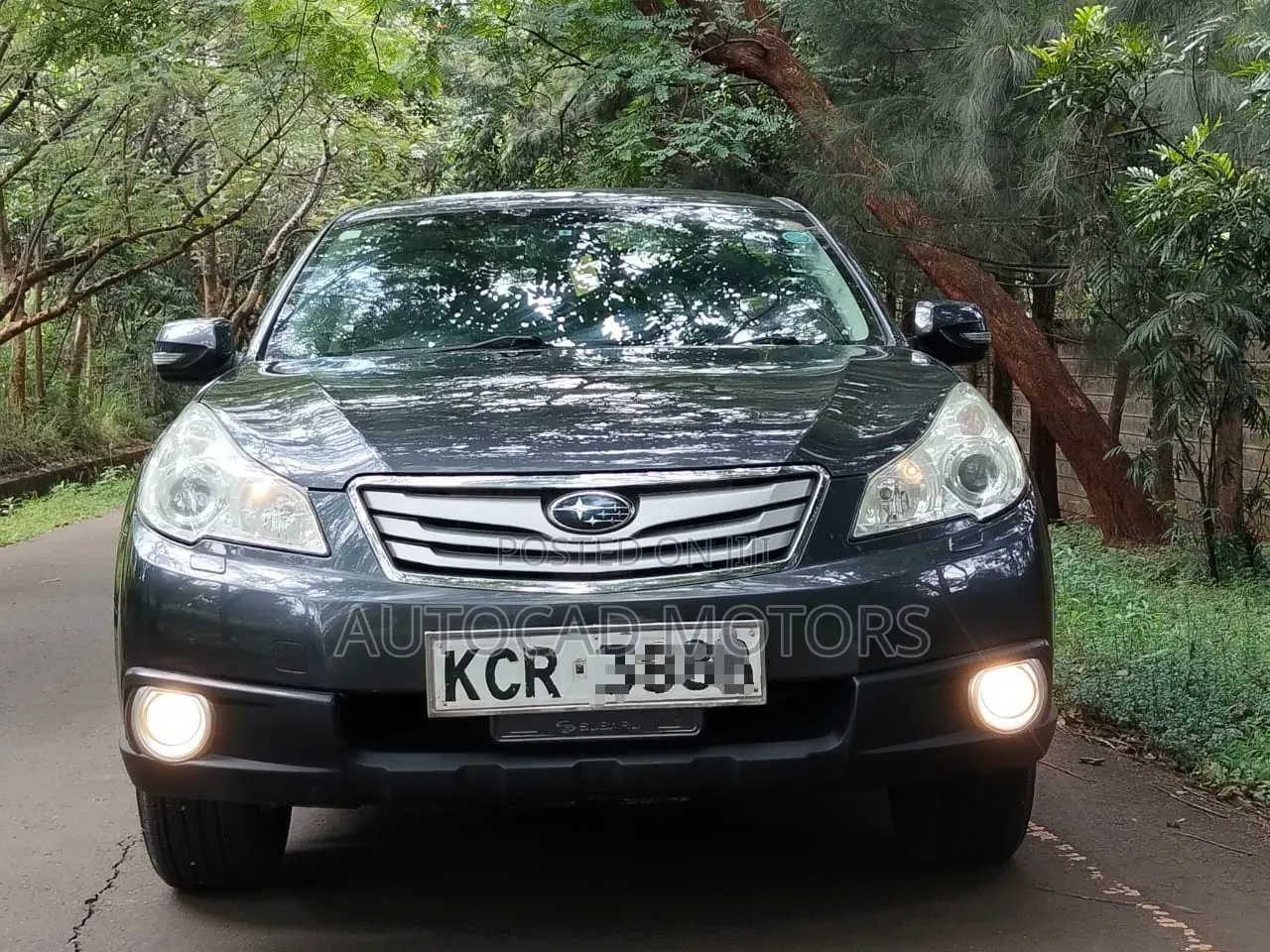 Subaru Outback 2010 Black