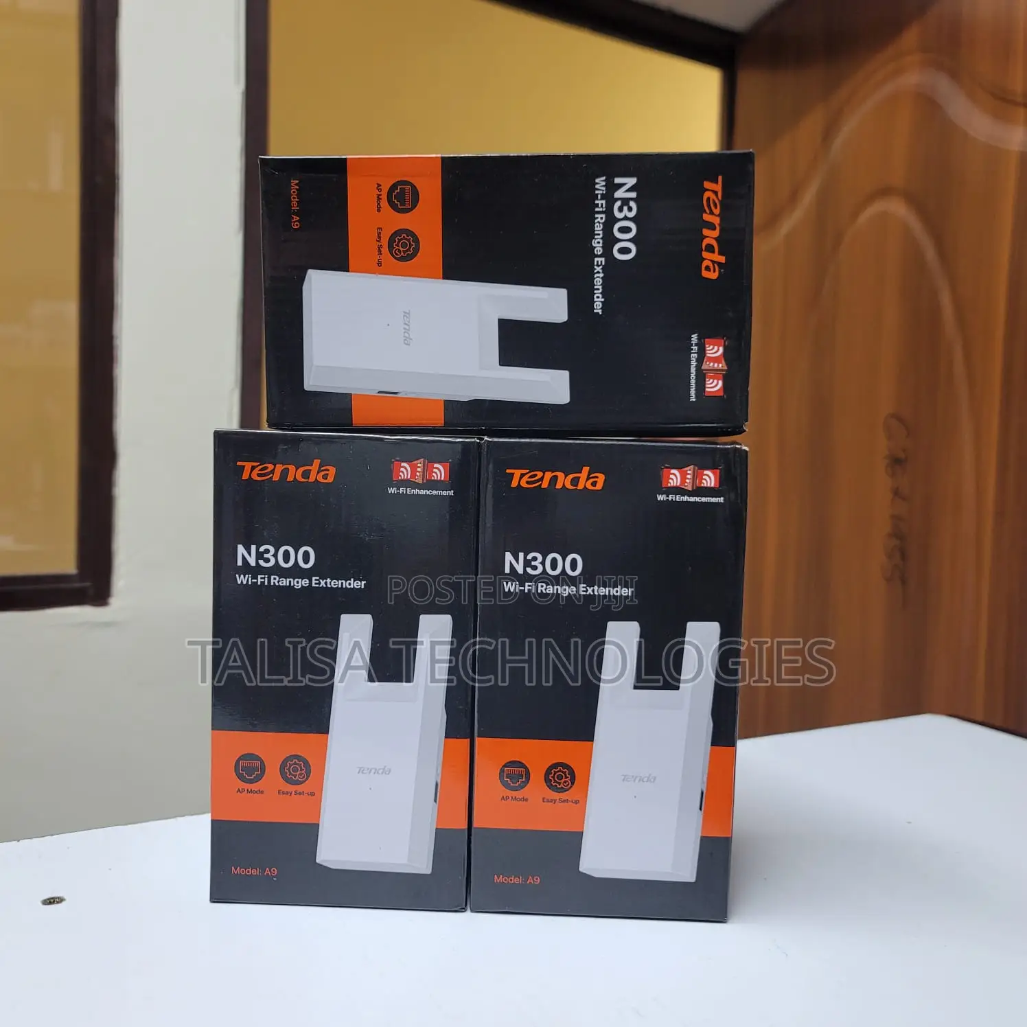 Tenda A9 Wireless N300 Universal Range Extender