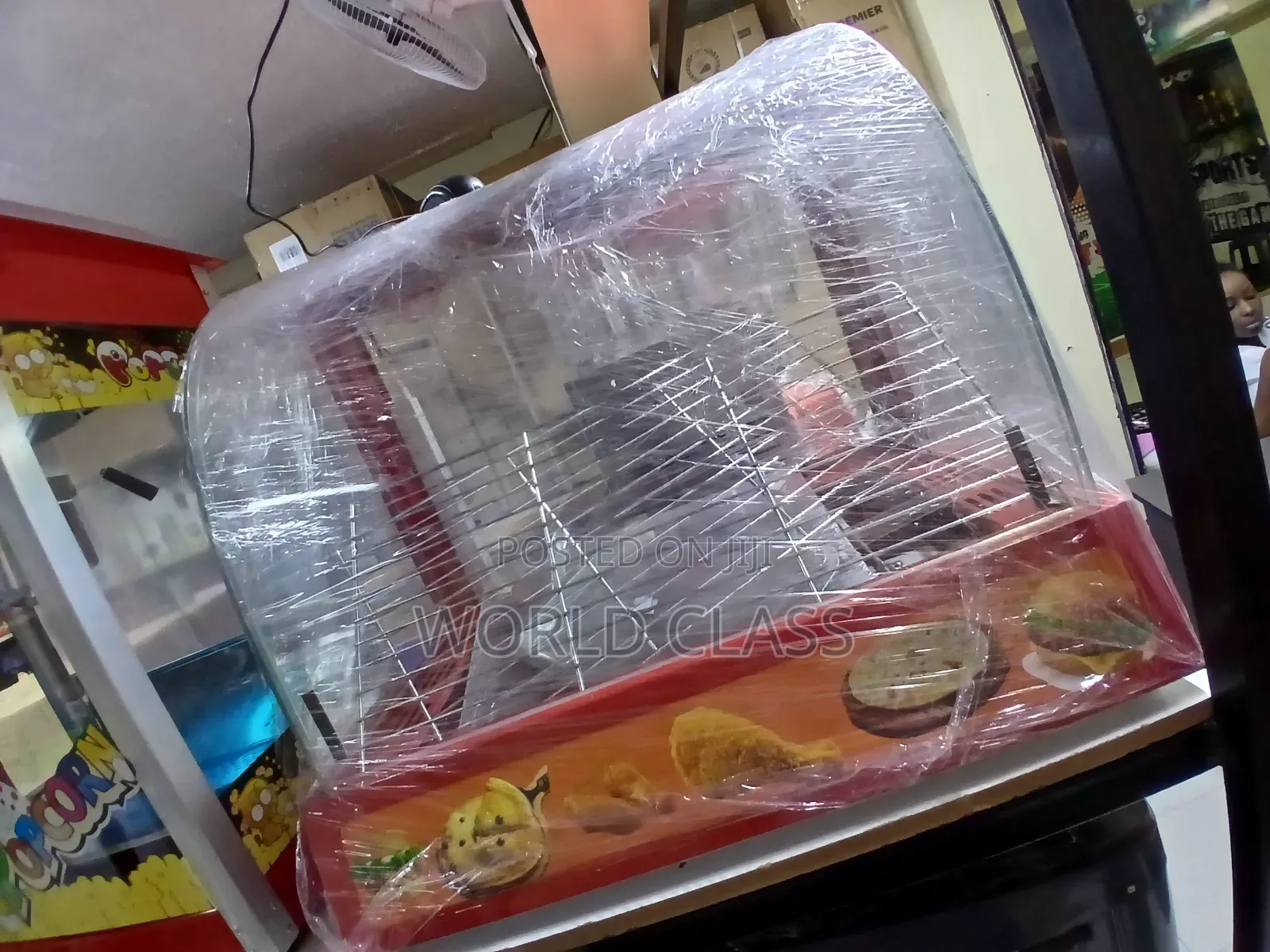 Commercial Curved-Glass Electric Food Warmer and Display Showcase