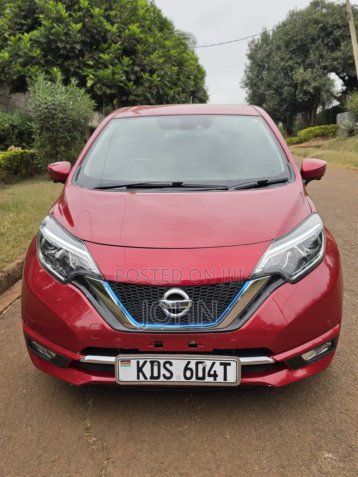Nissan Note 1.2 Hybrid 2018 Red