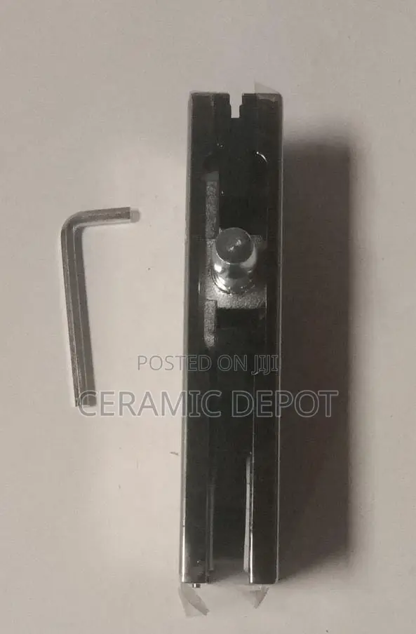 Patch Fitting P030