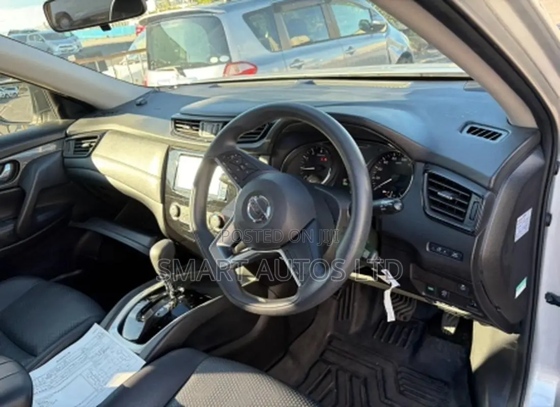 Nissan X-Trail 2019 Silver
