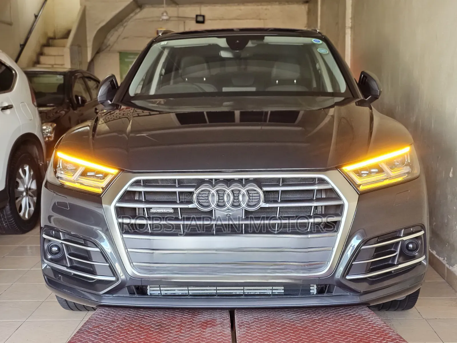 Audi Q5 2.0T Tech Premium AWD quattro 2018 Gray