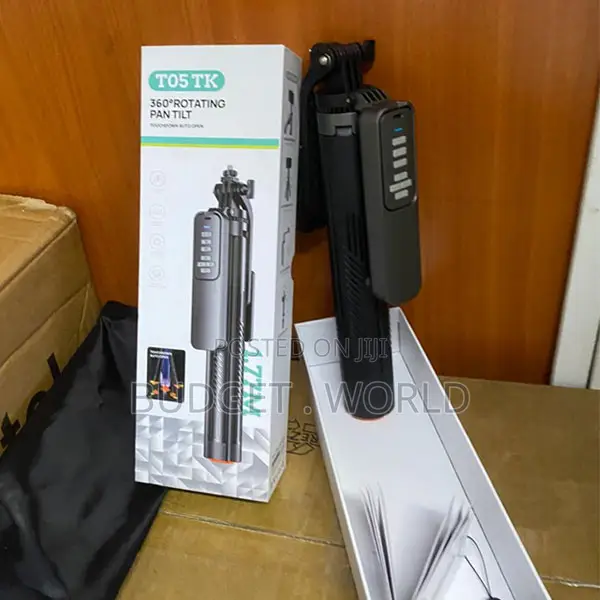 Sensible Size Adjustable Pan T05 360° Panoramic Rotating Selfie Stick