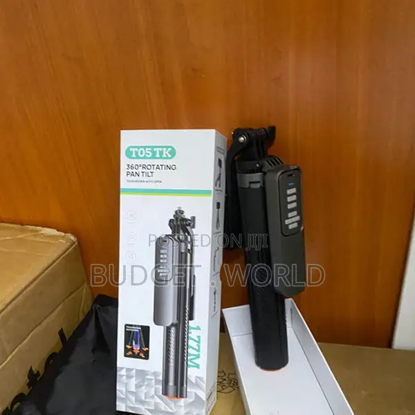 2-in-1 Design T05 360° T05 1.77m Tripod Stand