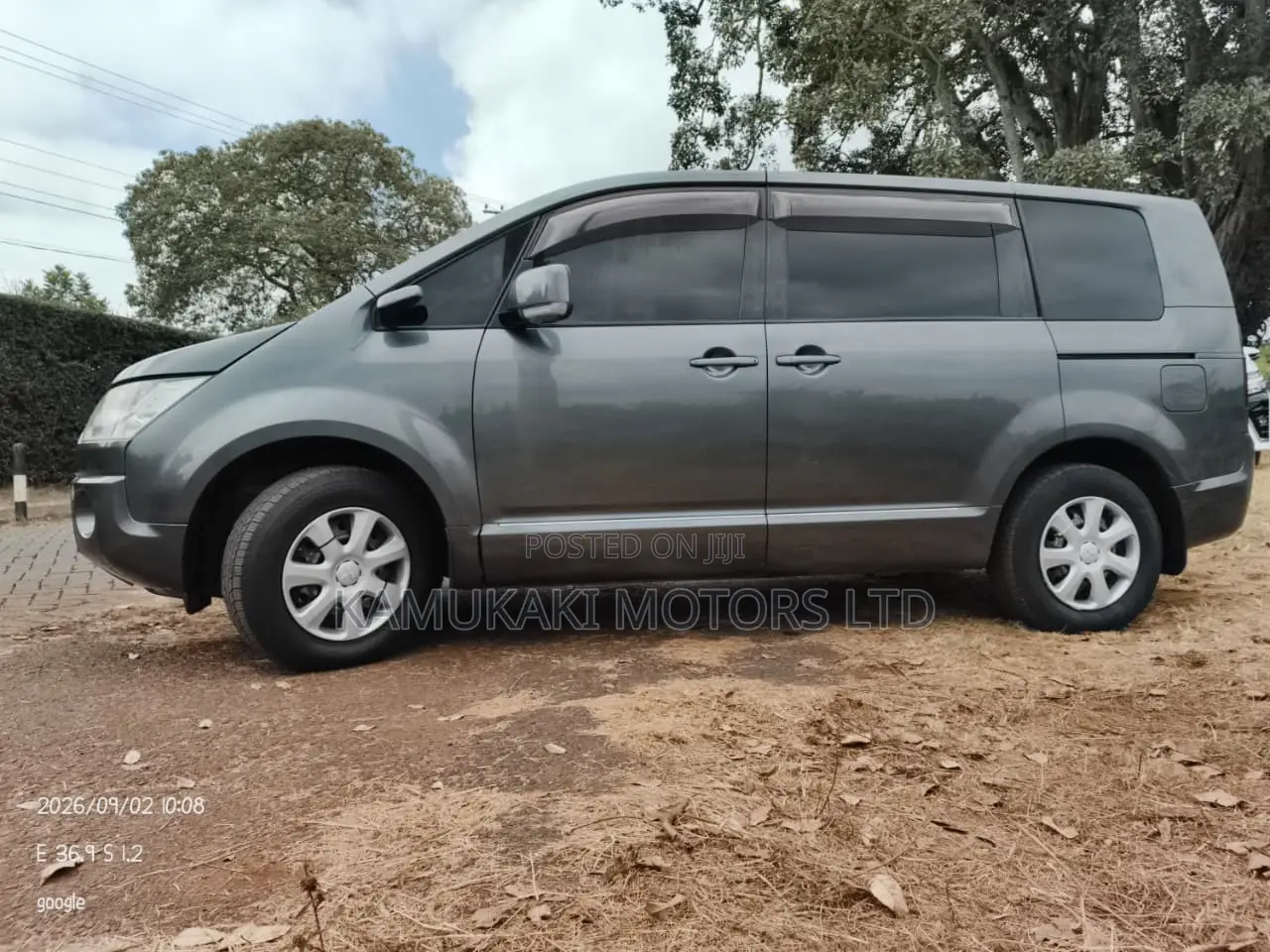 Mitsubishi Delica 2015 Gray