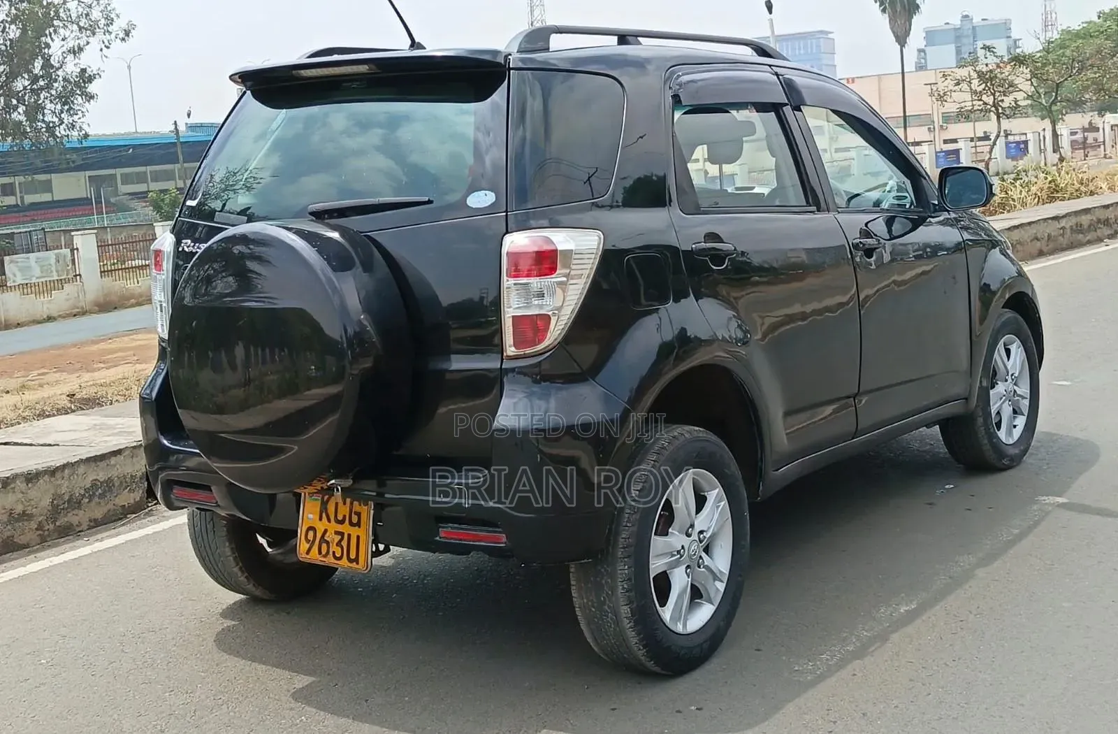 Toyota Rush 1.5 AWD 2009 Black