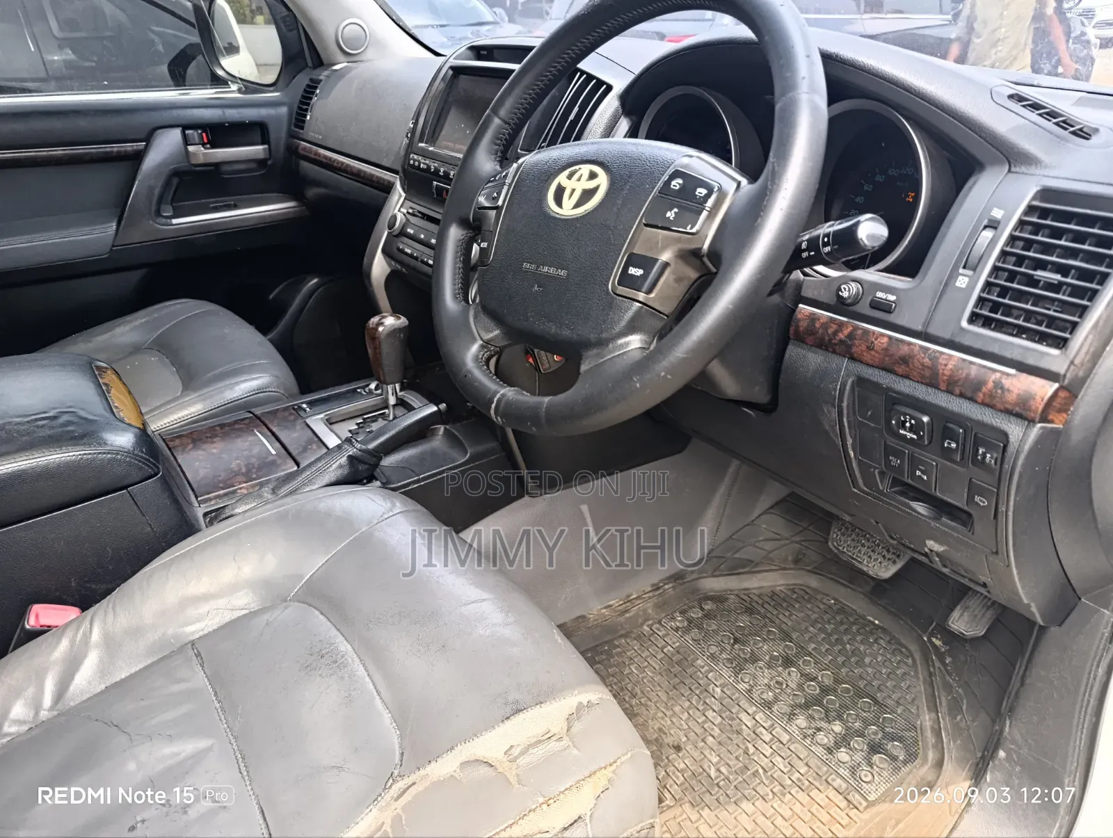 Toyota Land Cruiser 2012 Pearl