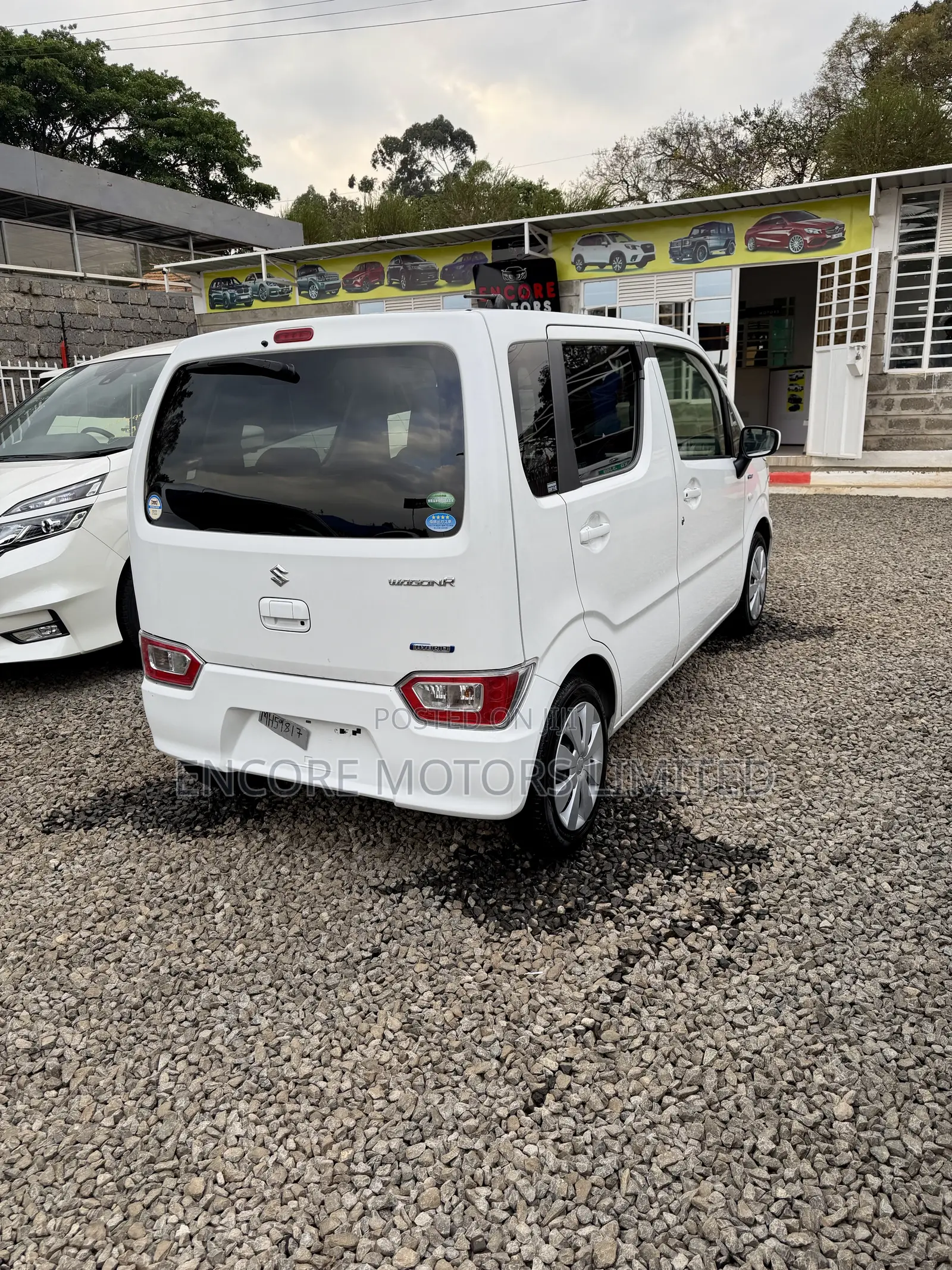 Suzuki Wagon R 660 Hybrid AWD 2019 White
