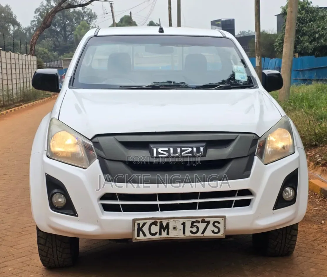 Isuzu D-MAX 2017 White