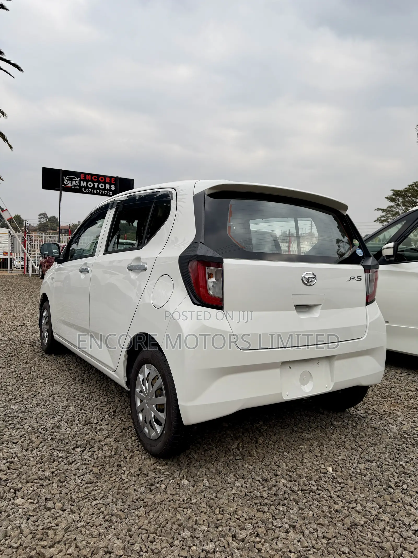 Daihatsu Mira 2019 White