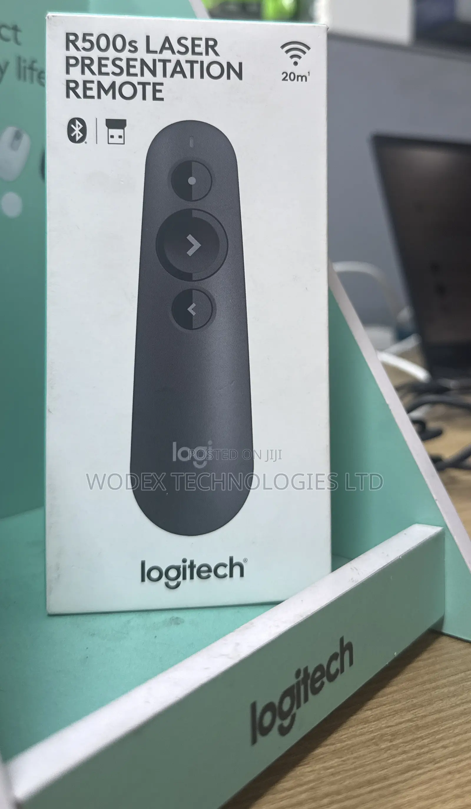 Logitech R500s Laser Presentation Remote