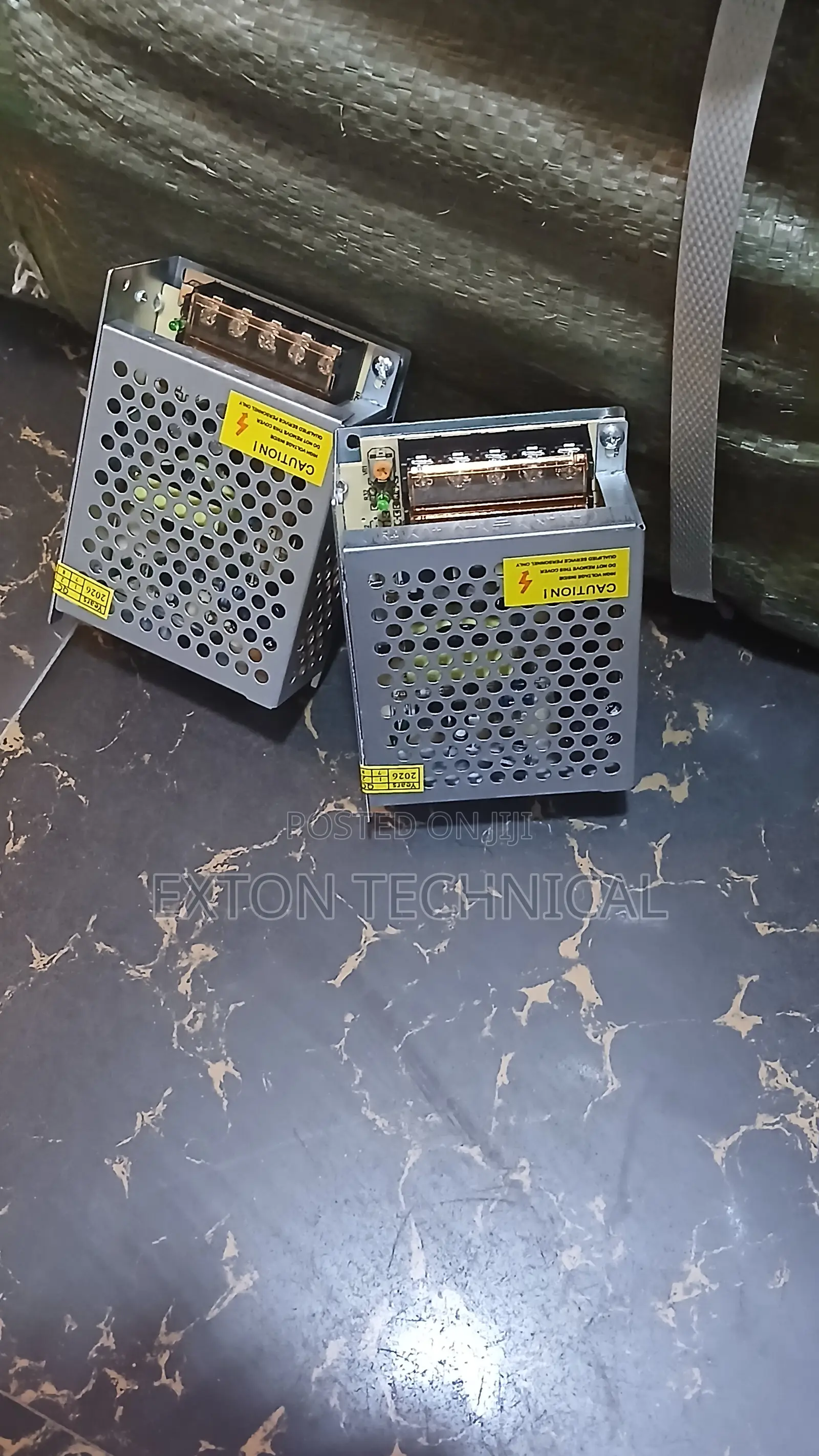 Dc 12v 5a Uninterruptible Power Supply