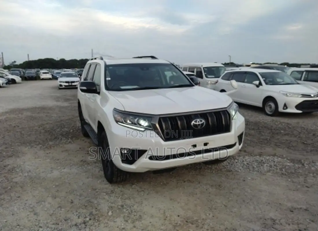 Toyota Land Cruiser Prado 2022