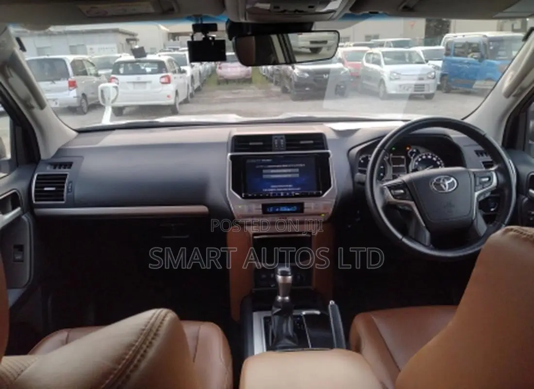 Toyota Land Cruiser Prado 2022