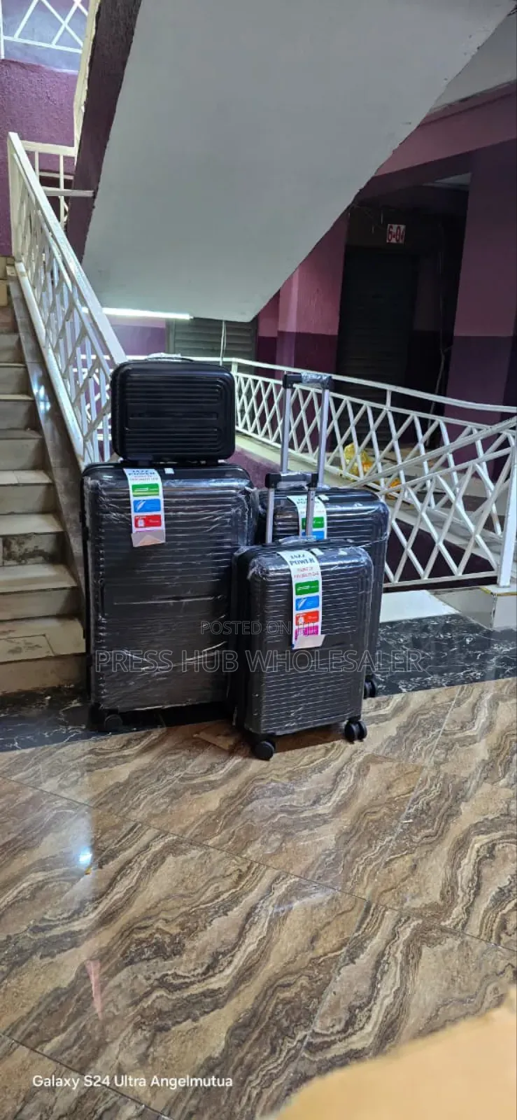 Fashion 4-in-1 Unbreakable Luxurious Rubber Suitcase √°°°