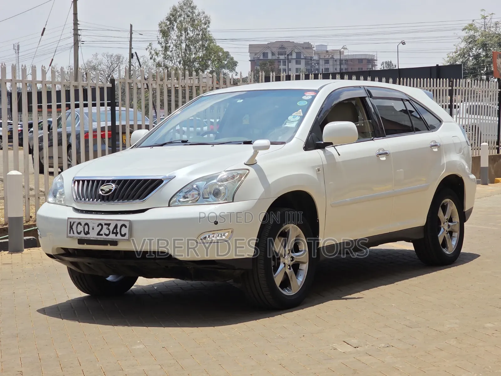 Toyota Harrier 2012 White