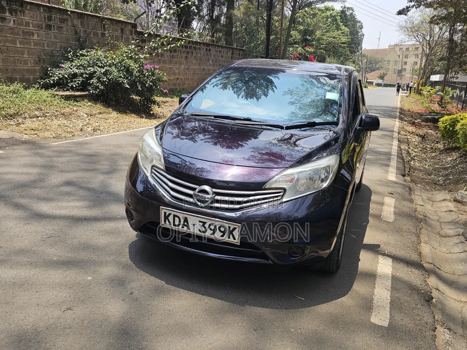 Nissan Note 2013 Purple
