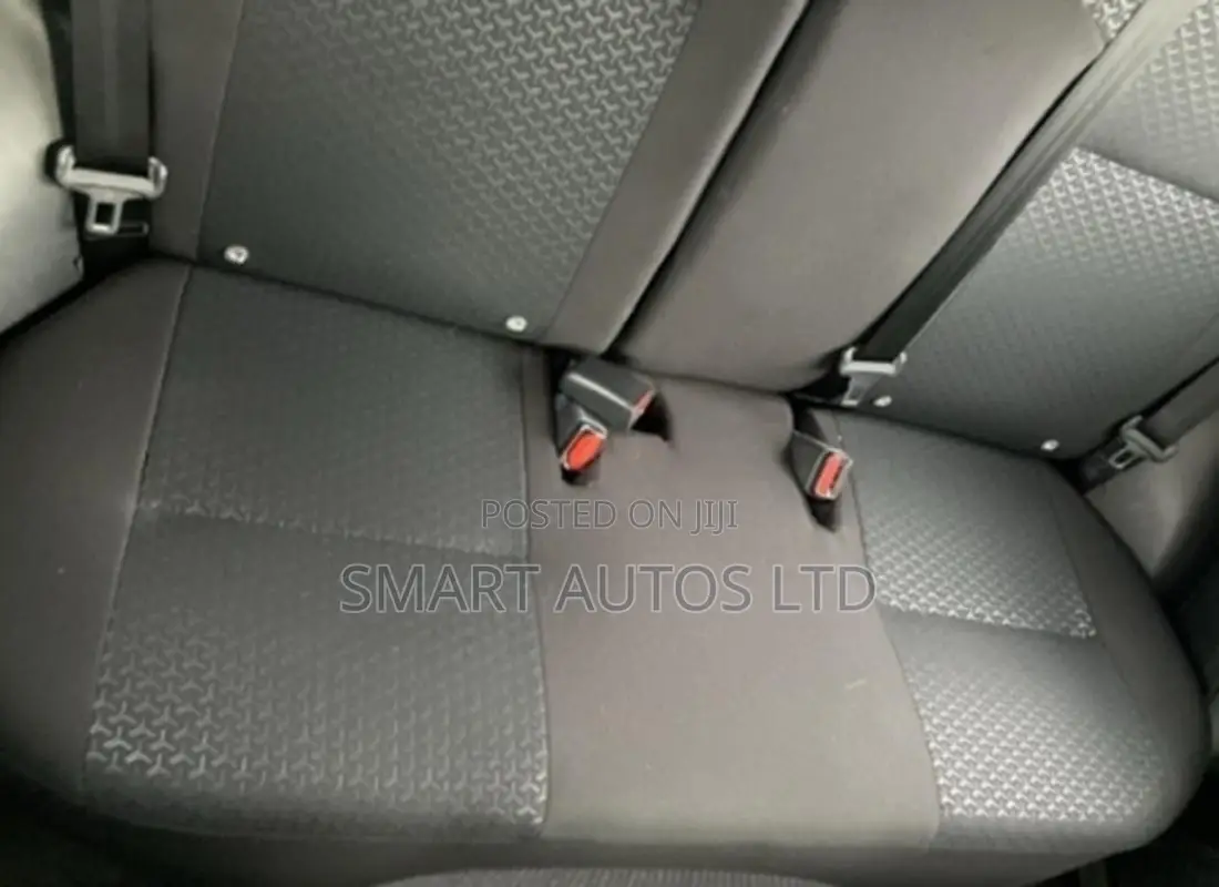 Toyota Raize 2019 Pearl