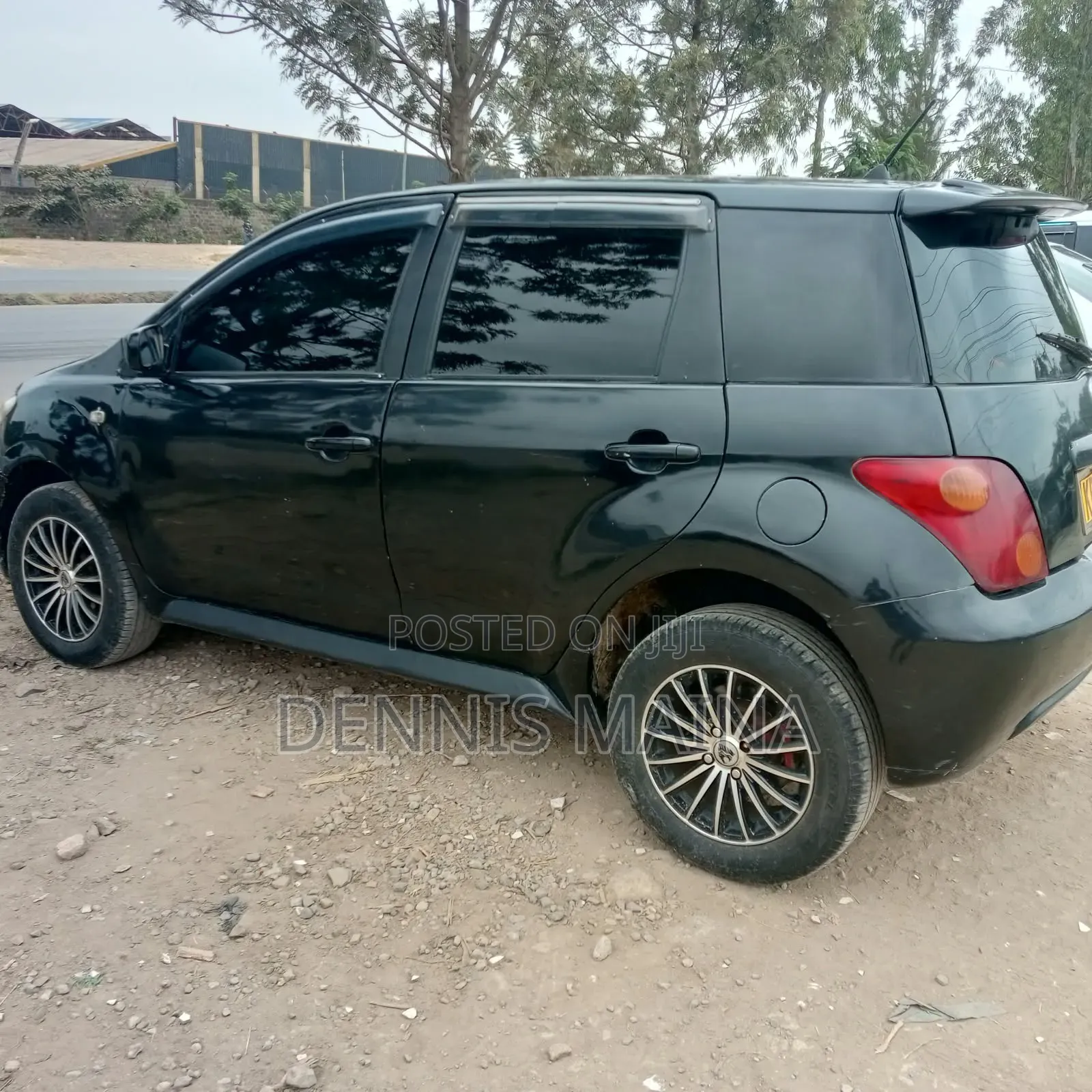 Toyota IST 2004 Black