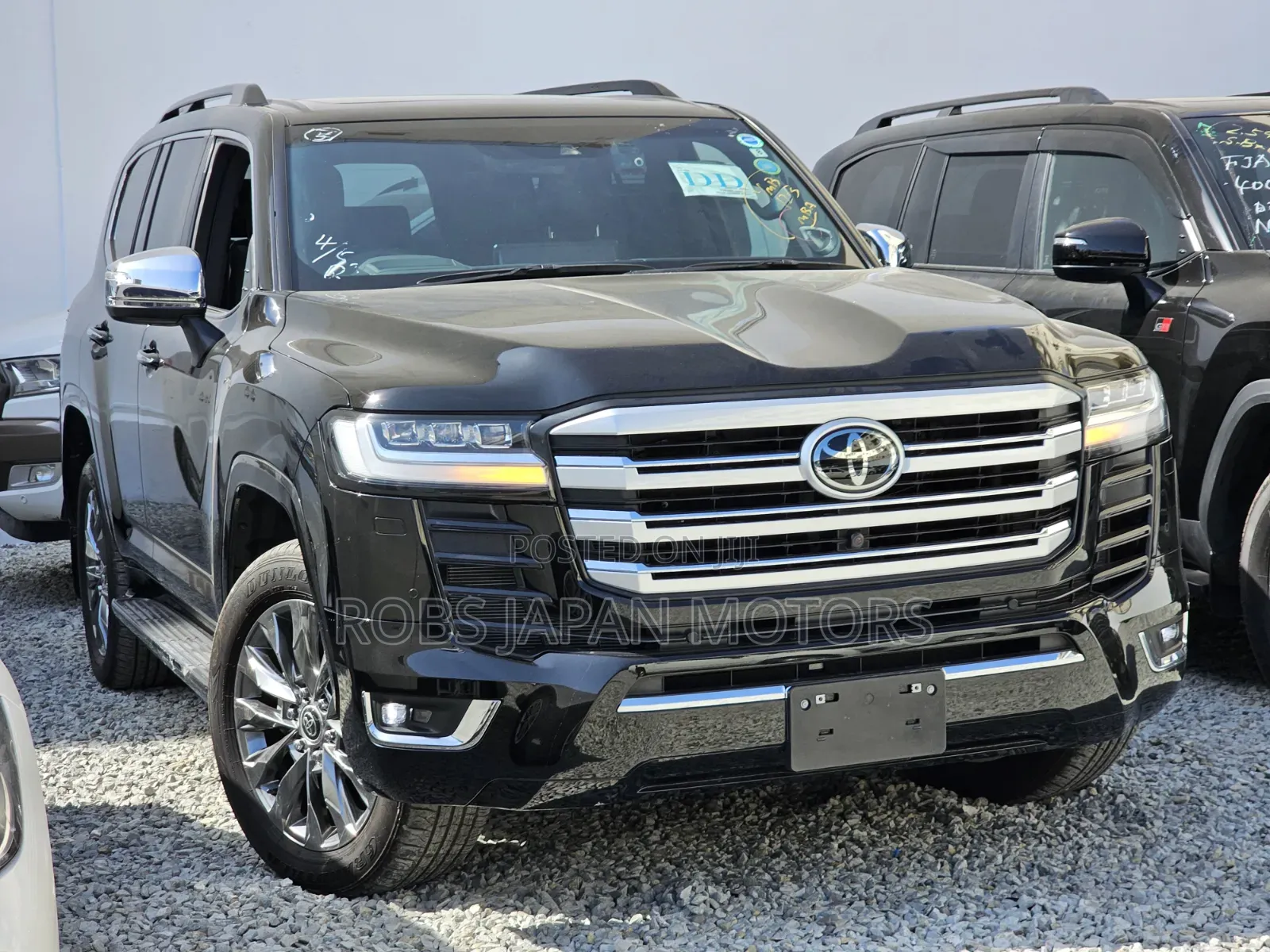 Toyota Land Cruiser LC300 2023 Black