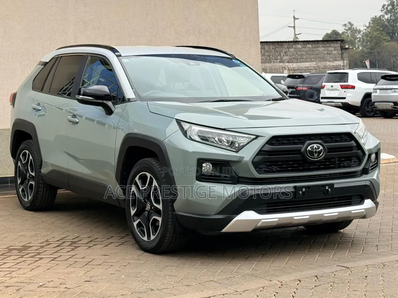 Toyota RAV4 2019 Green