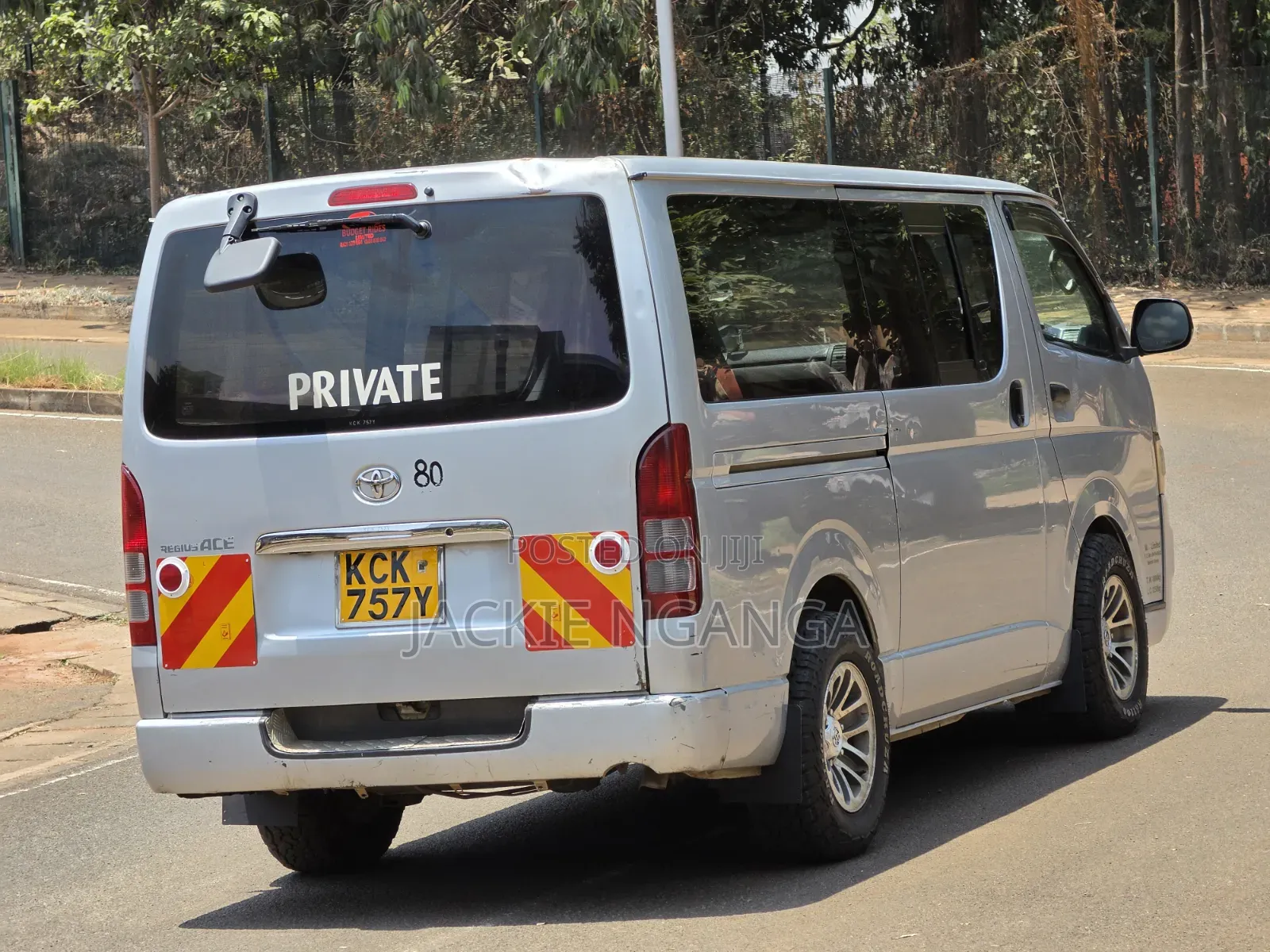 Toyota HiAce 2014 Silver