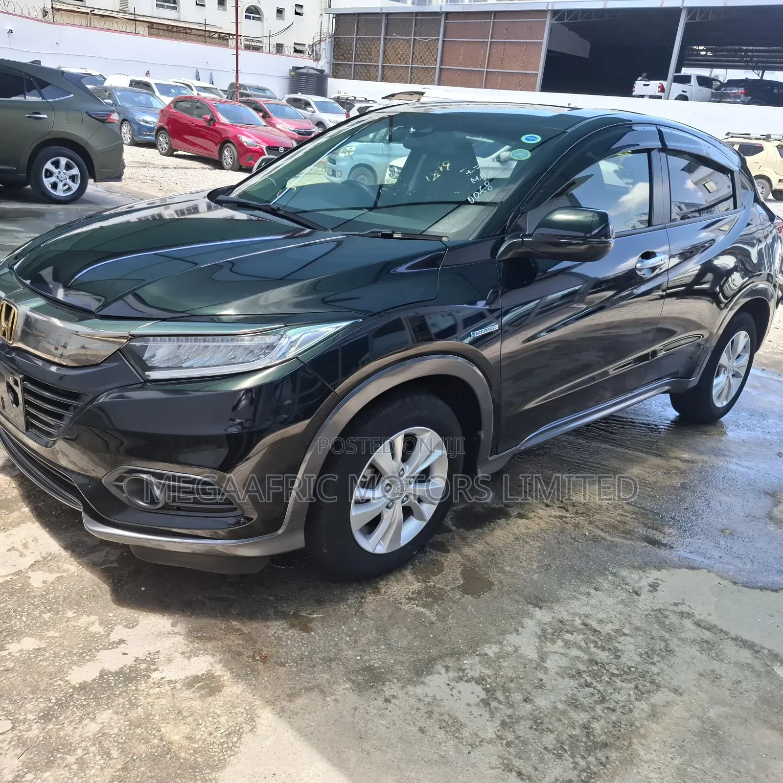Honda Vezel 1.5 Hybrid 2WD 2019 Black