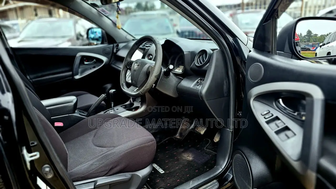 Toyota RAV4 2014 Black