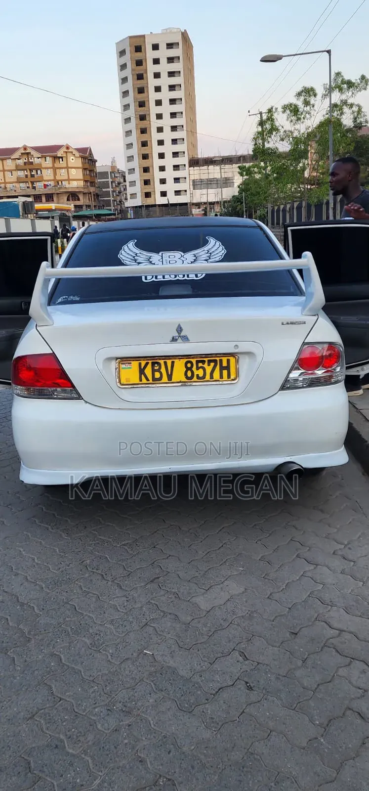 Mitsubishi Lancer 2005 White