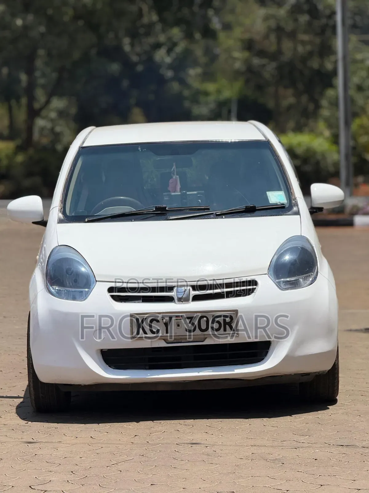 Toyota Passo 1.0 FWD 2013 White