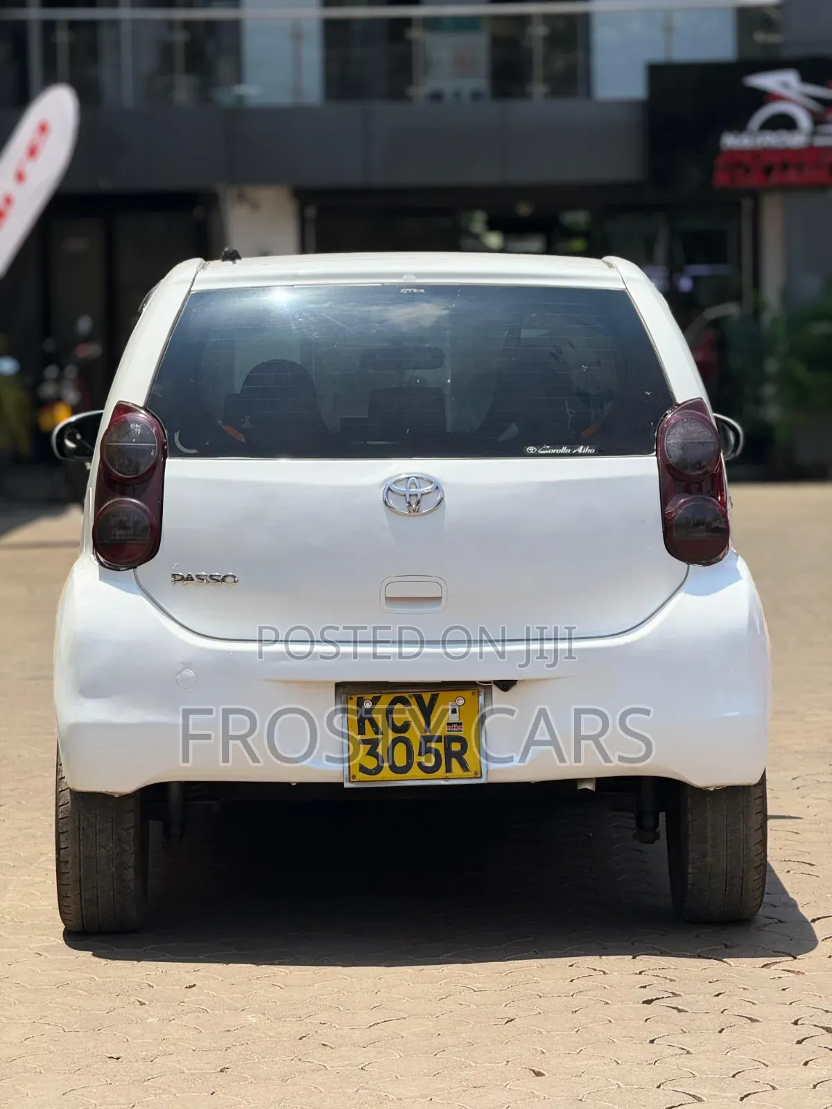 Toyota Passo 1.0 FWD 2013 White