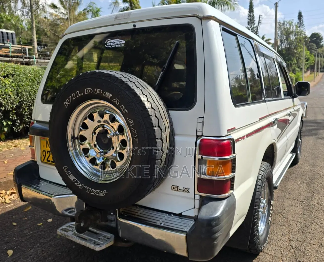 Mitsubishi Pajero 2011 White
