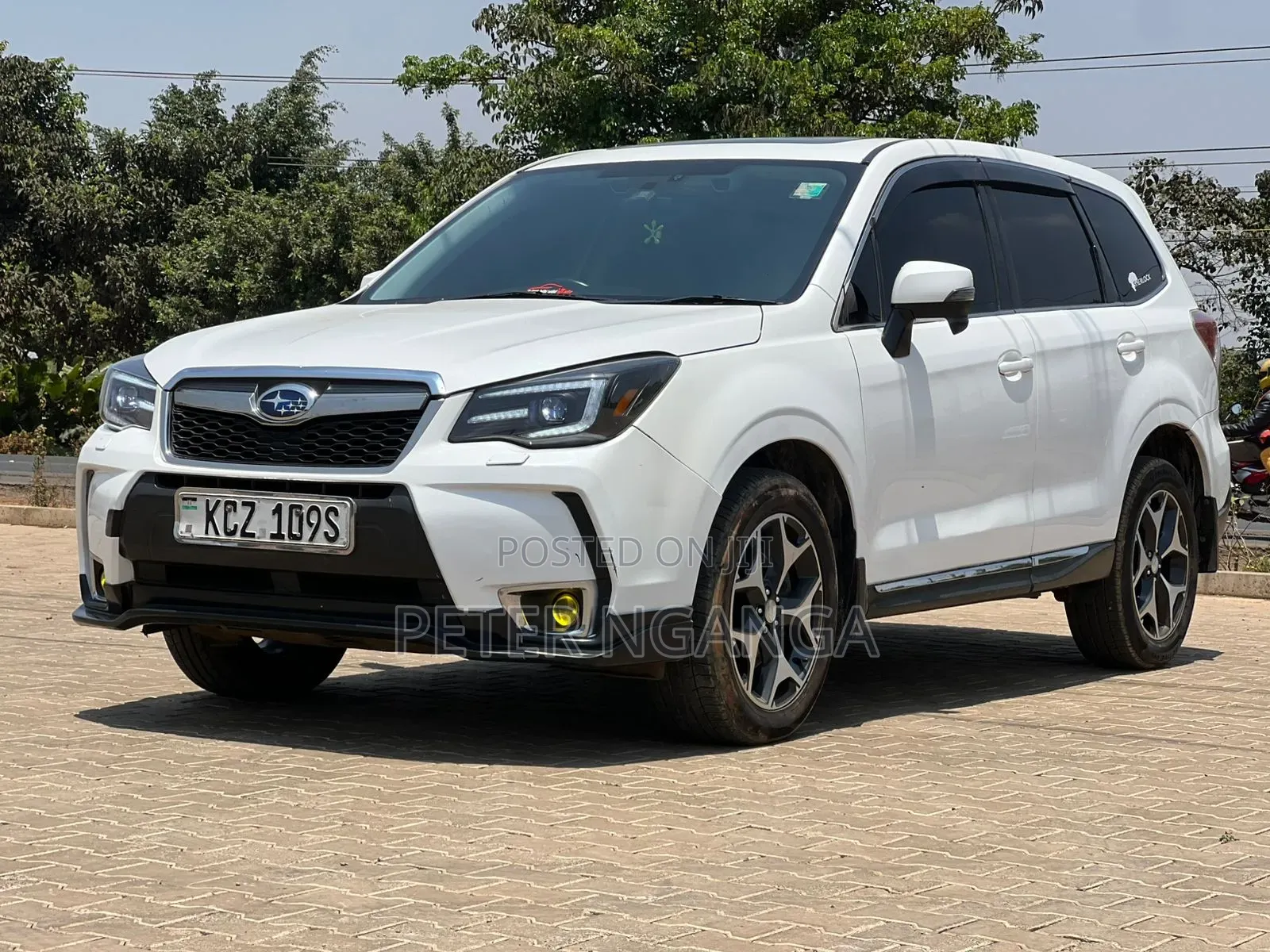 Subaru Forester 2013 White