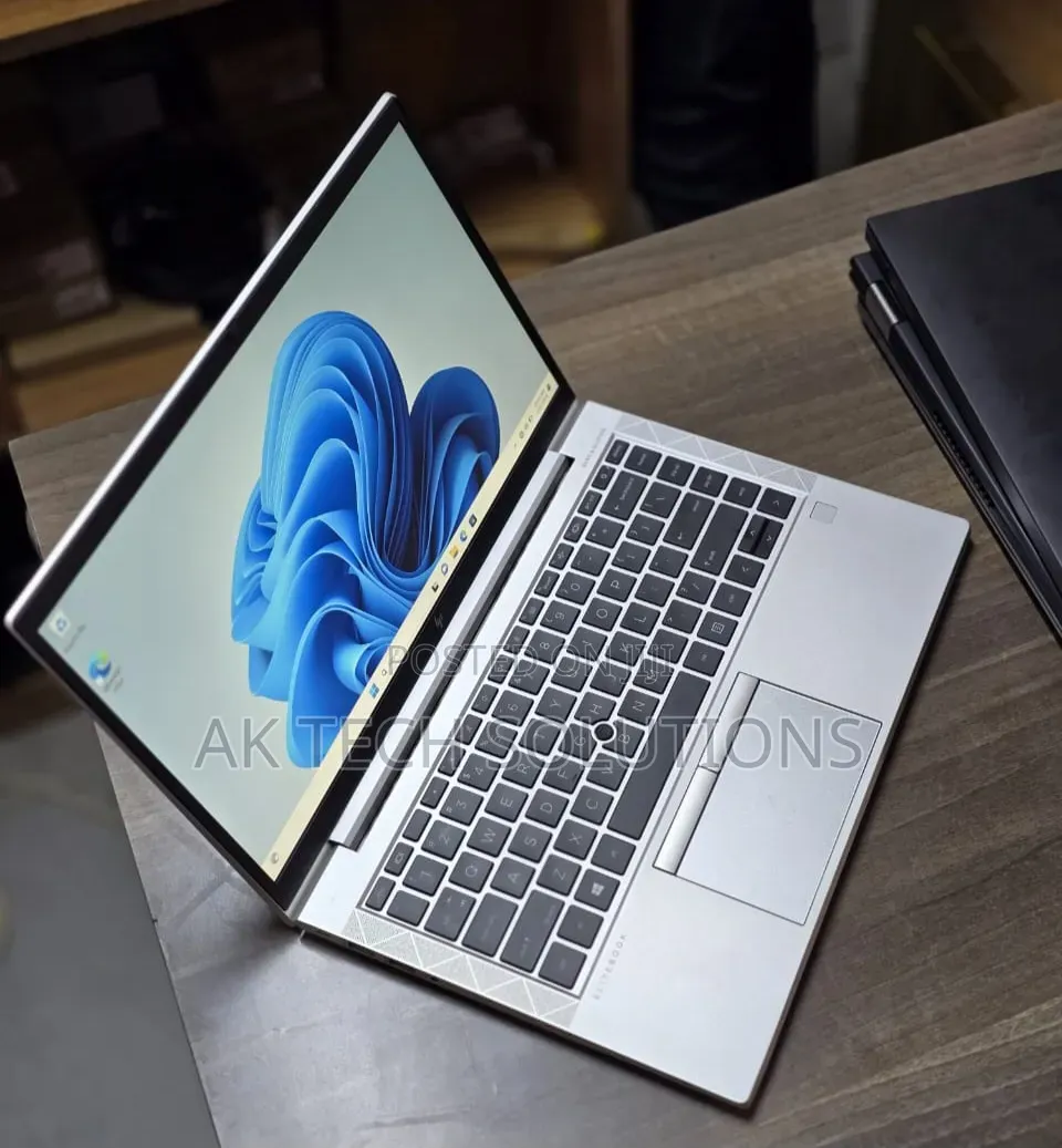 Laptop HP EliteBook 845 G7 16GB AMD Ryzen 7 SSD 512GB