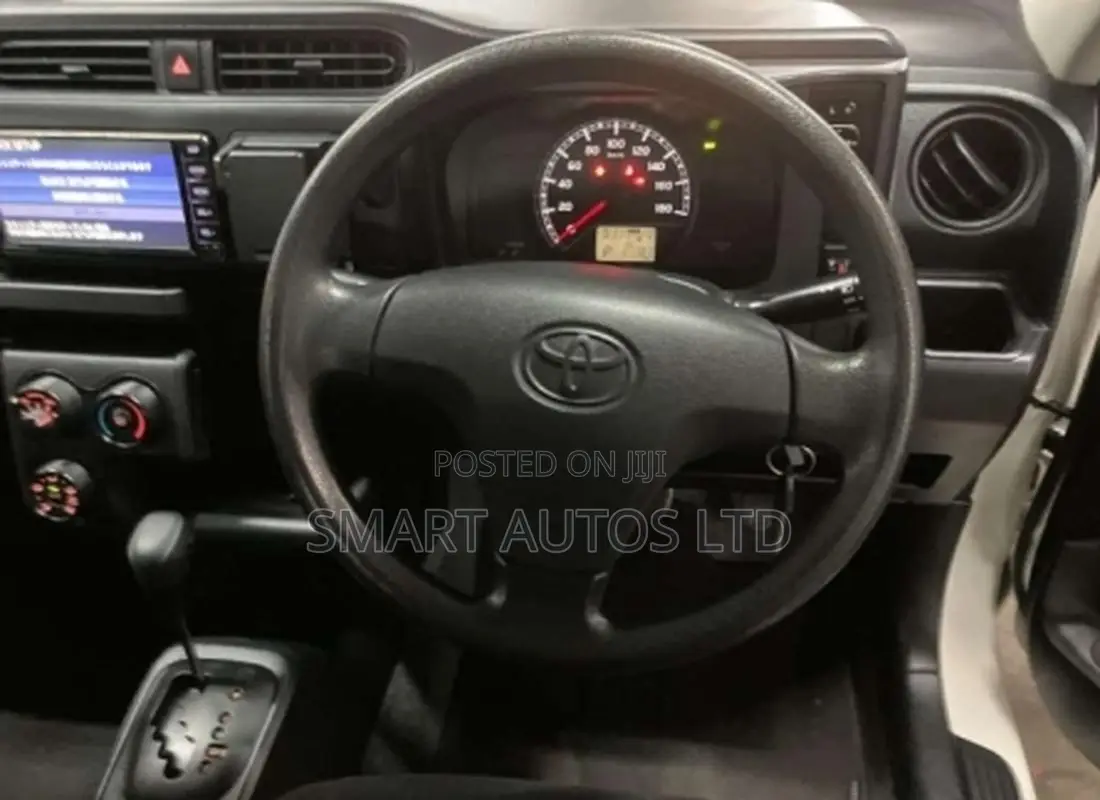 Toyota Probox 1.5 F 2WD 2021 Off white