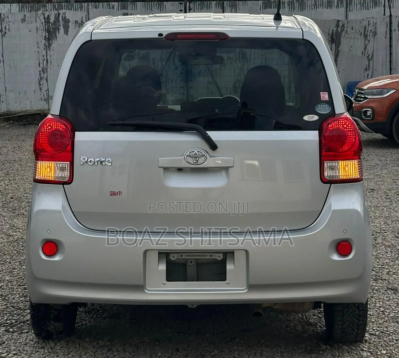 Toyota Porte 2019 Silver