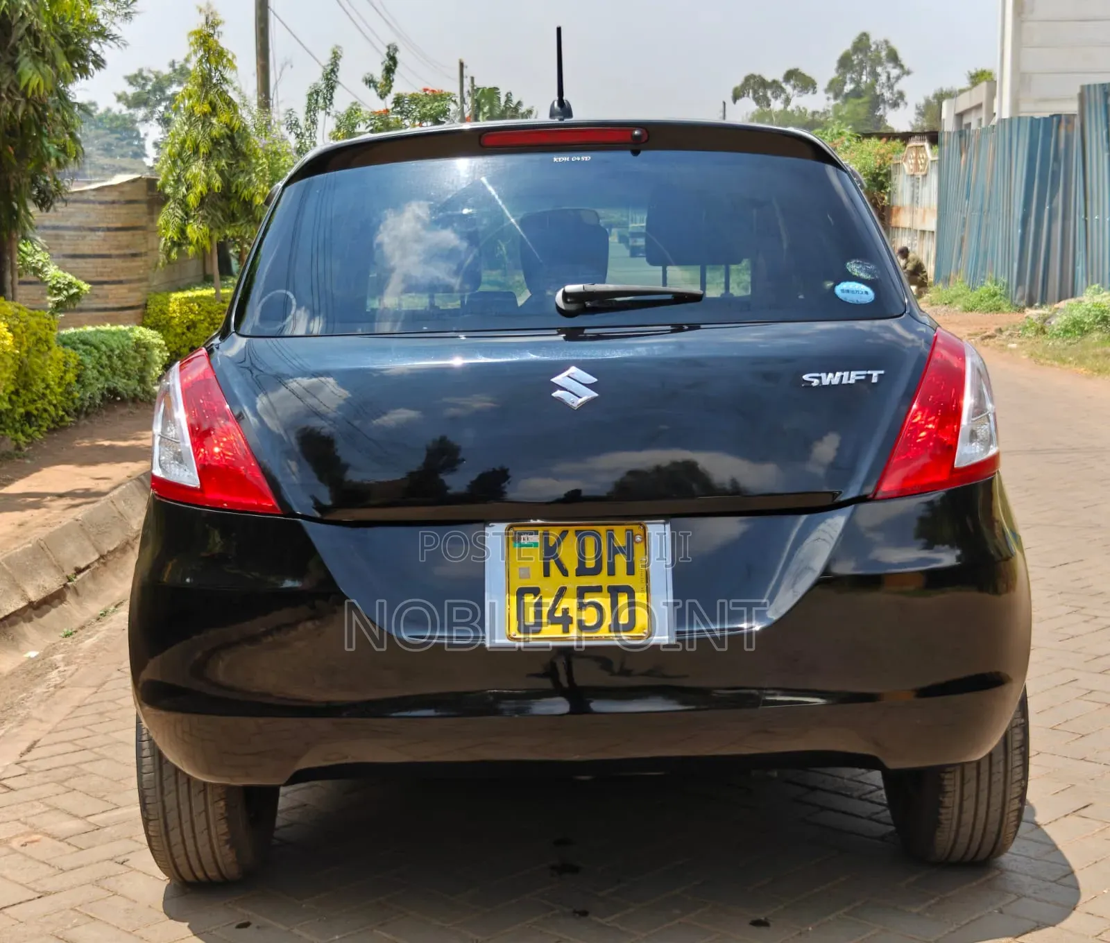 Suzuki Swift 2015 Black