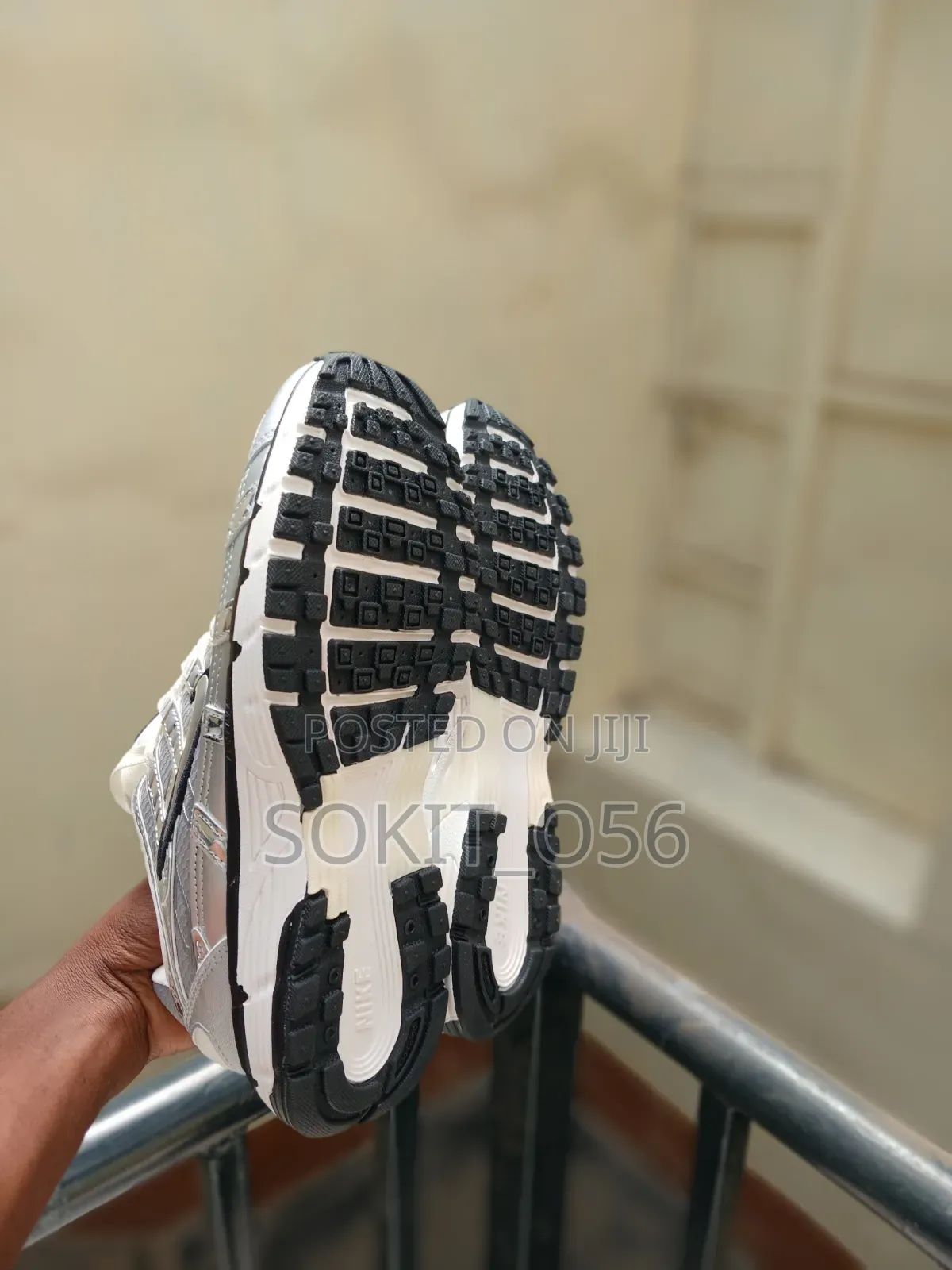 P-6000 Sneakers
